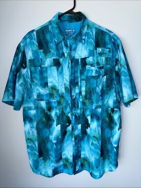 Reel Legends Men's Short Sleeve Shirt - Teal and Dark Teal